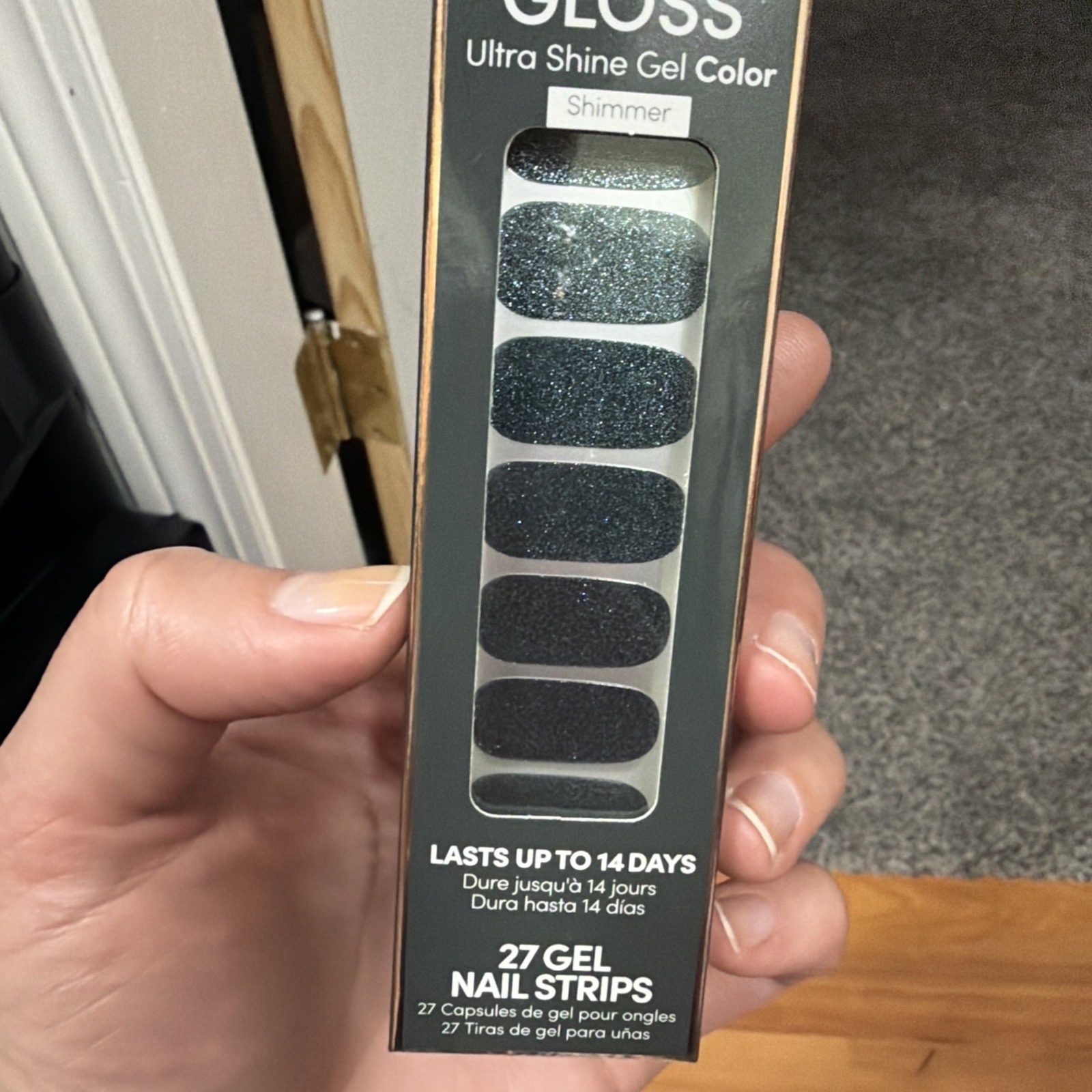 Dashing Diva Gloss Ultra Shine Gel Color 123 Gel Nail Strips Gothic Glitz Black