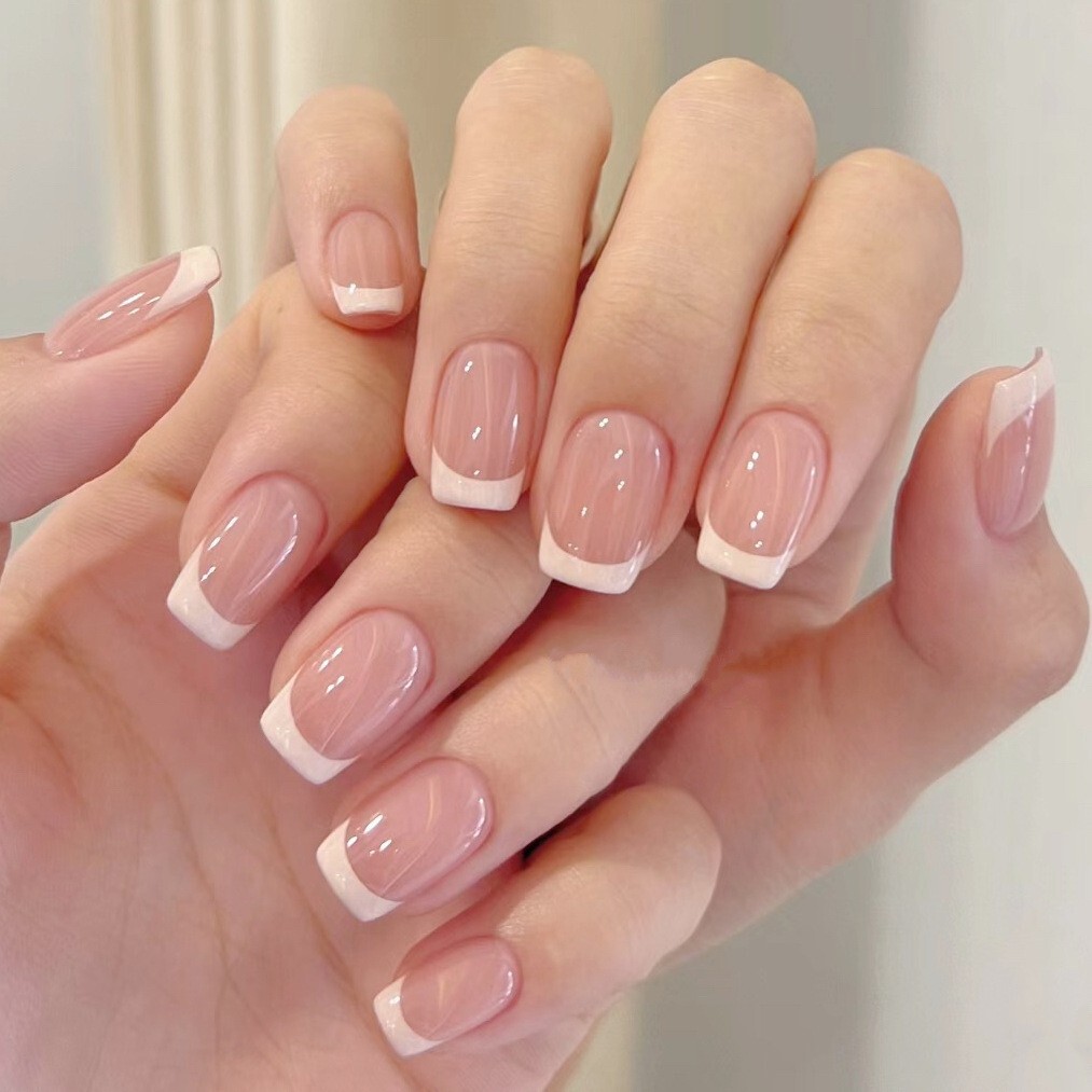 Daily versatile cat-eye and French detachable and reusable press on nails 2 pack