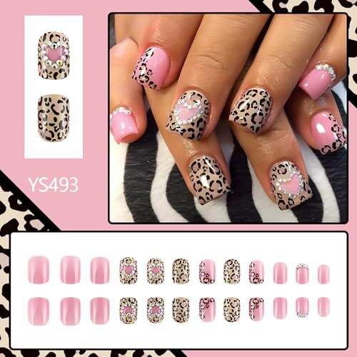 24Pcs Heart Press on Nails Short Square Valentines Day Fake Nails Style 24