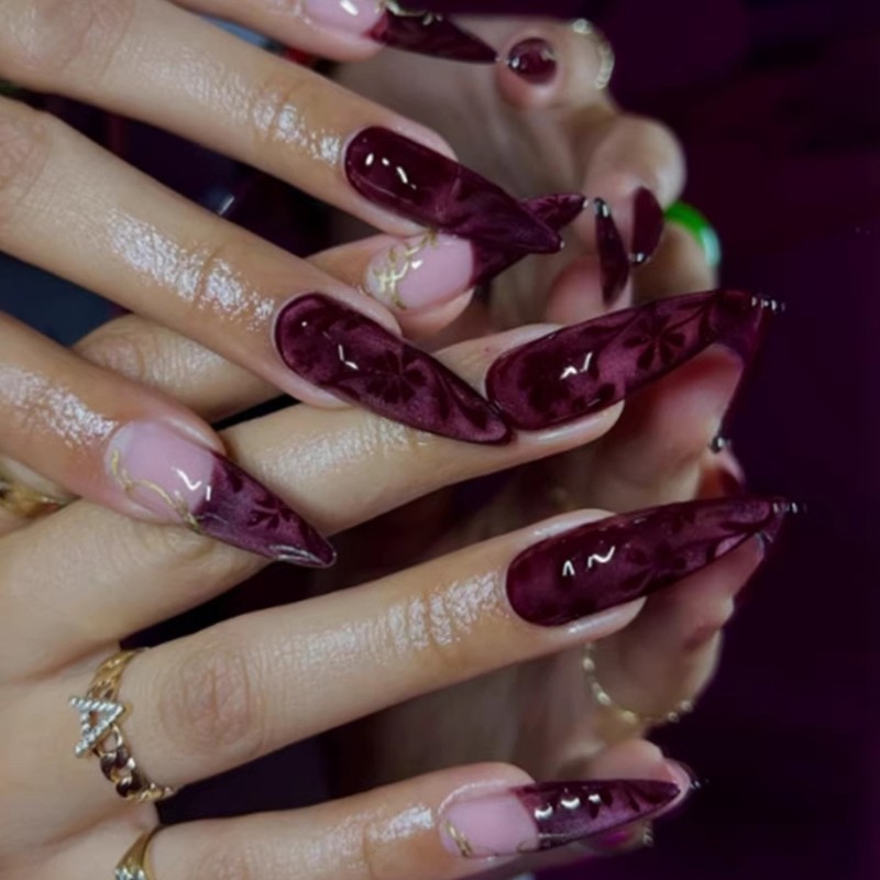Instagram Inspired Artifical Nail 3D Cats Eye Night Vine Glowing Press Nail