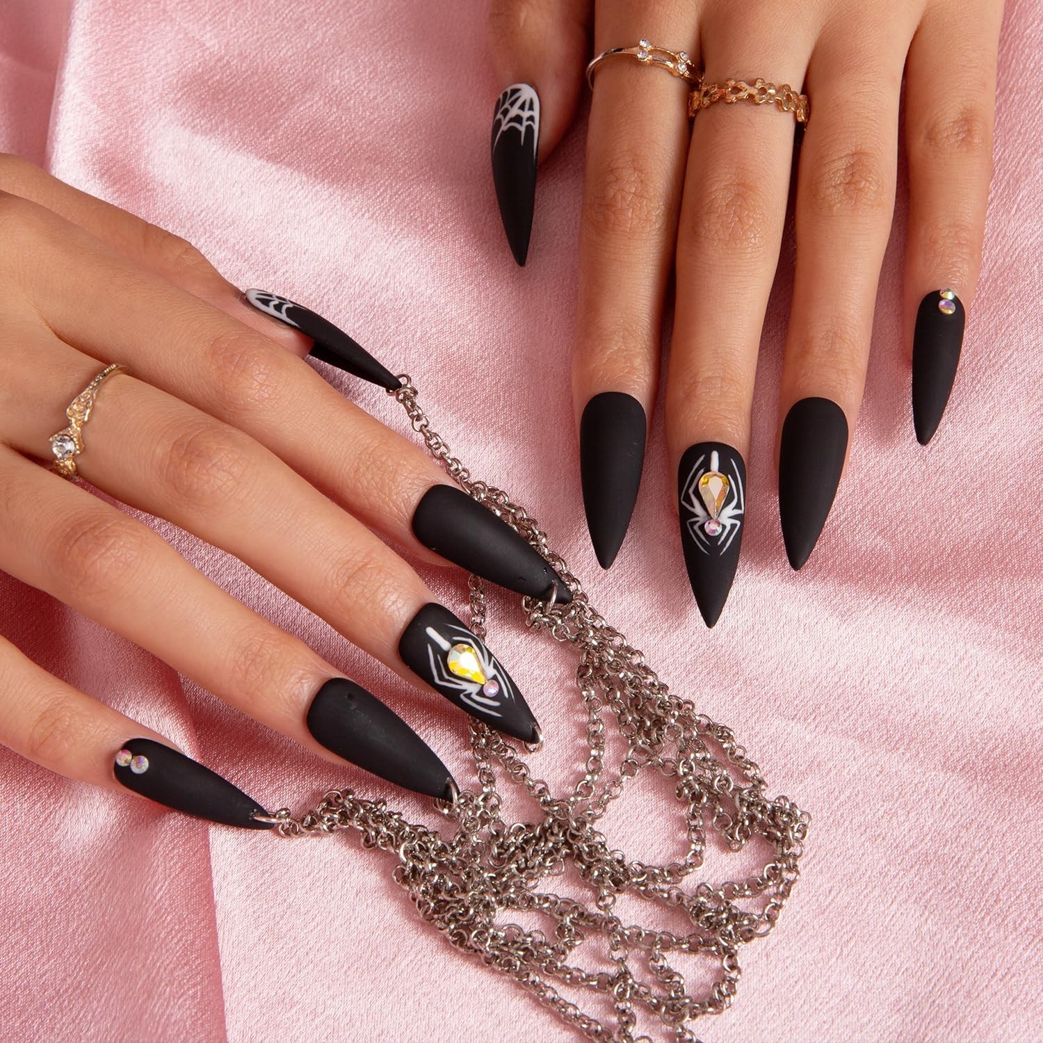Salon-Quality Itsy Bitsy Spider Full Cover Nails