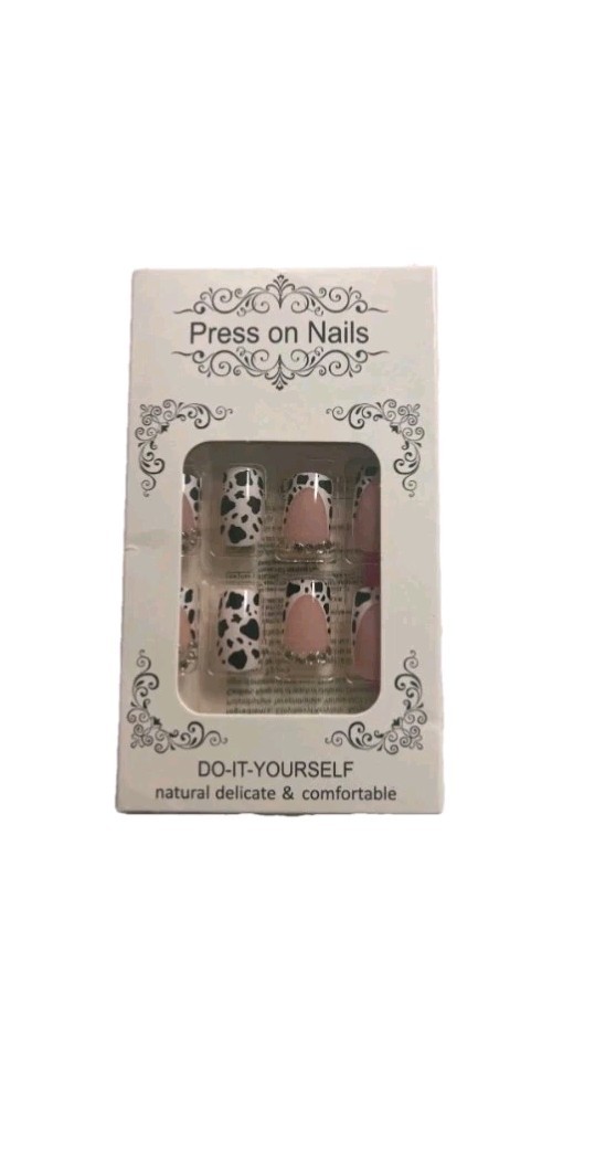 Set Of 6! Press On Nails, Resauble Nails, Natural Delicate&Comfortable