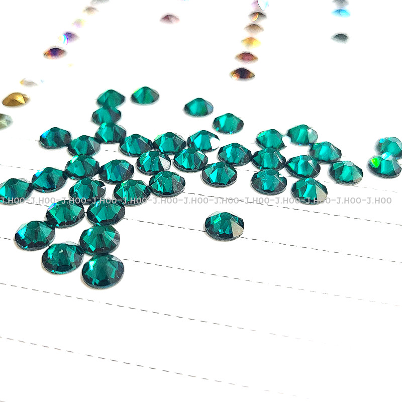 Swarovski 2088 – Flat Back-Emerald F
