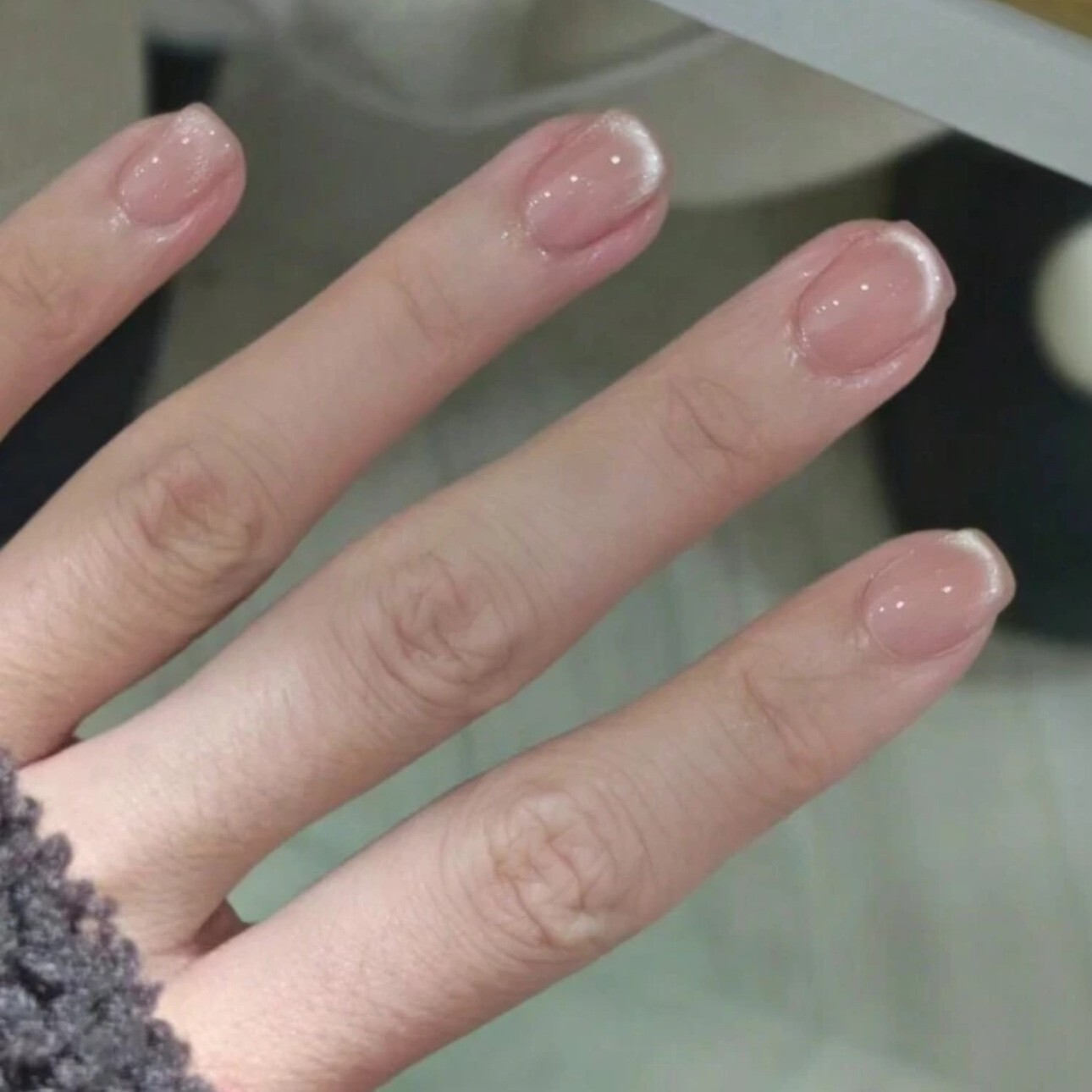 Daily versatile cat-eye and French detachable and reusable press on nails 2 pack