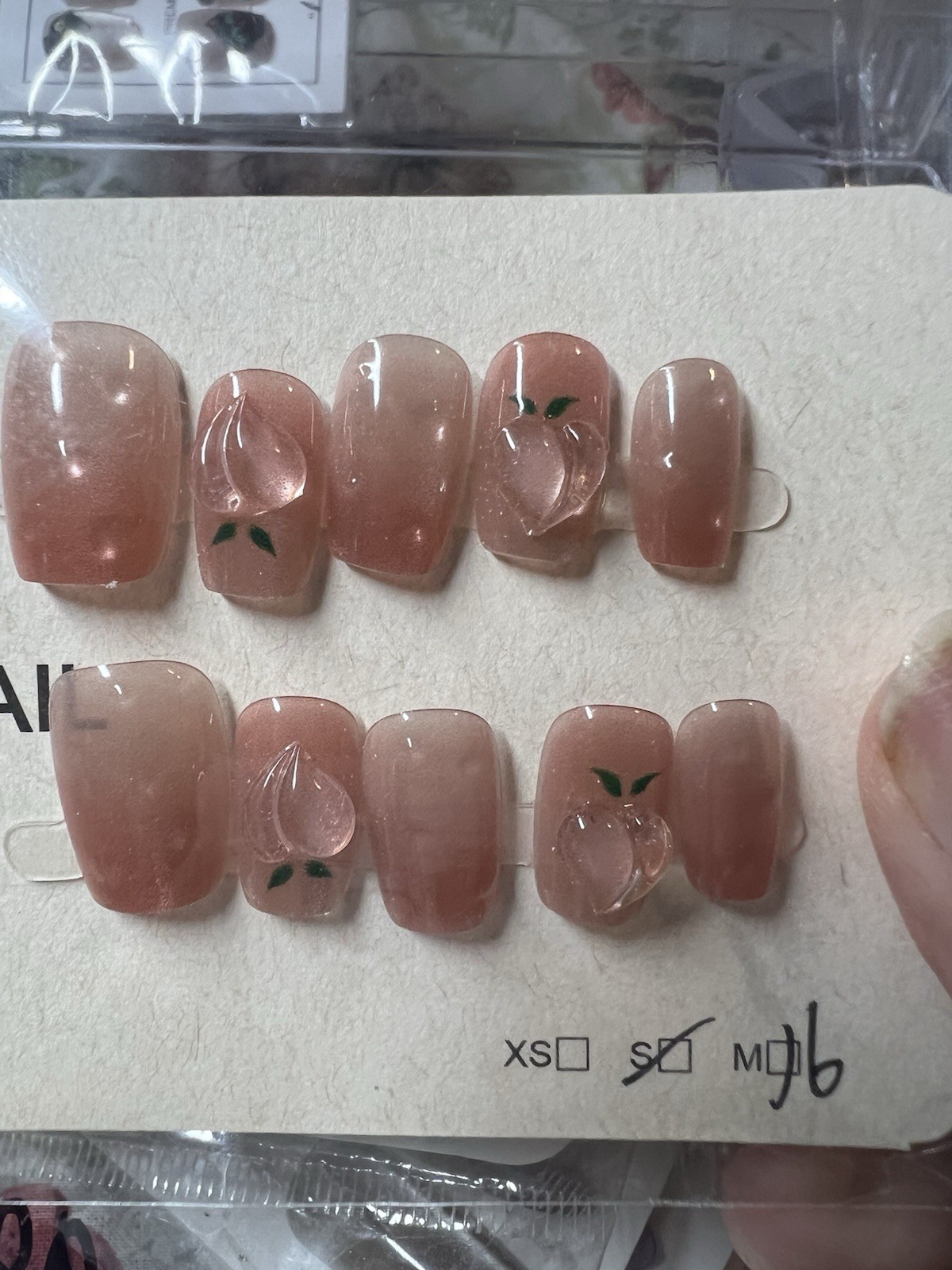 Short Square Press-On Nails Pink 3D Peach, Pre-Designed Full Cover size small