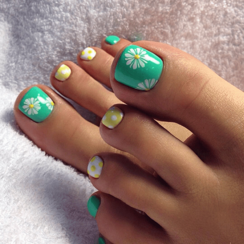 48pcs Short Square Press on Toe Nails, Green Yellow Daisy Polka Dot Print Nails