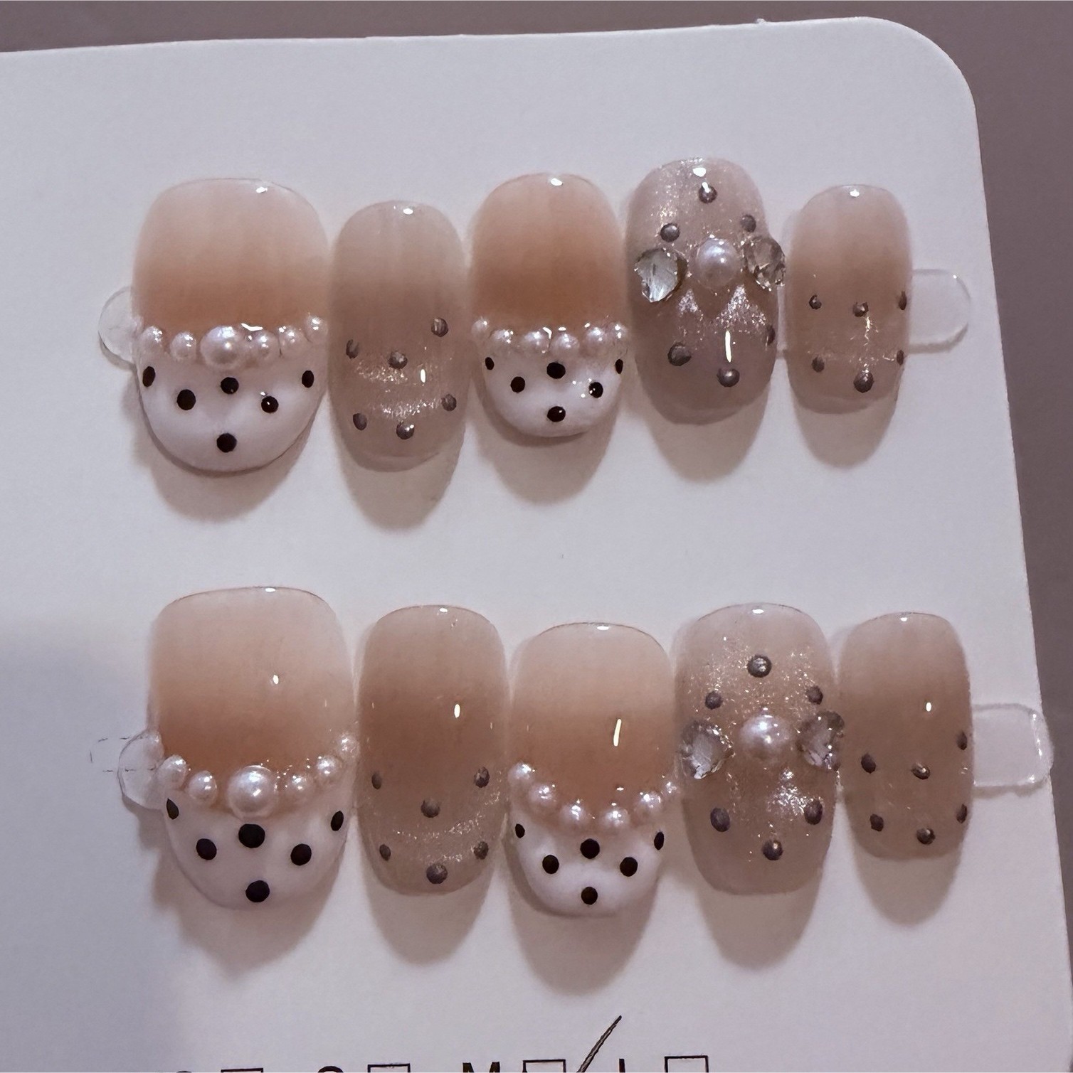 Beige White 3D Pearl Rhinestone Press-On Nails Short Square Full Cover Set