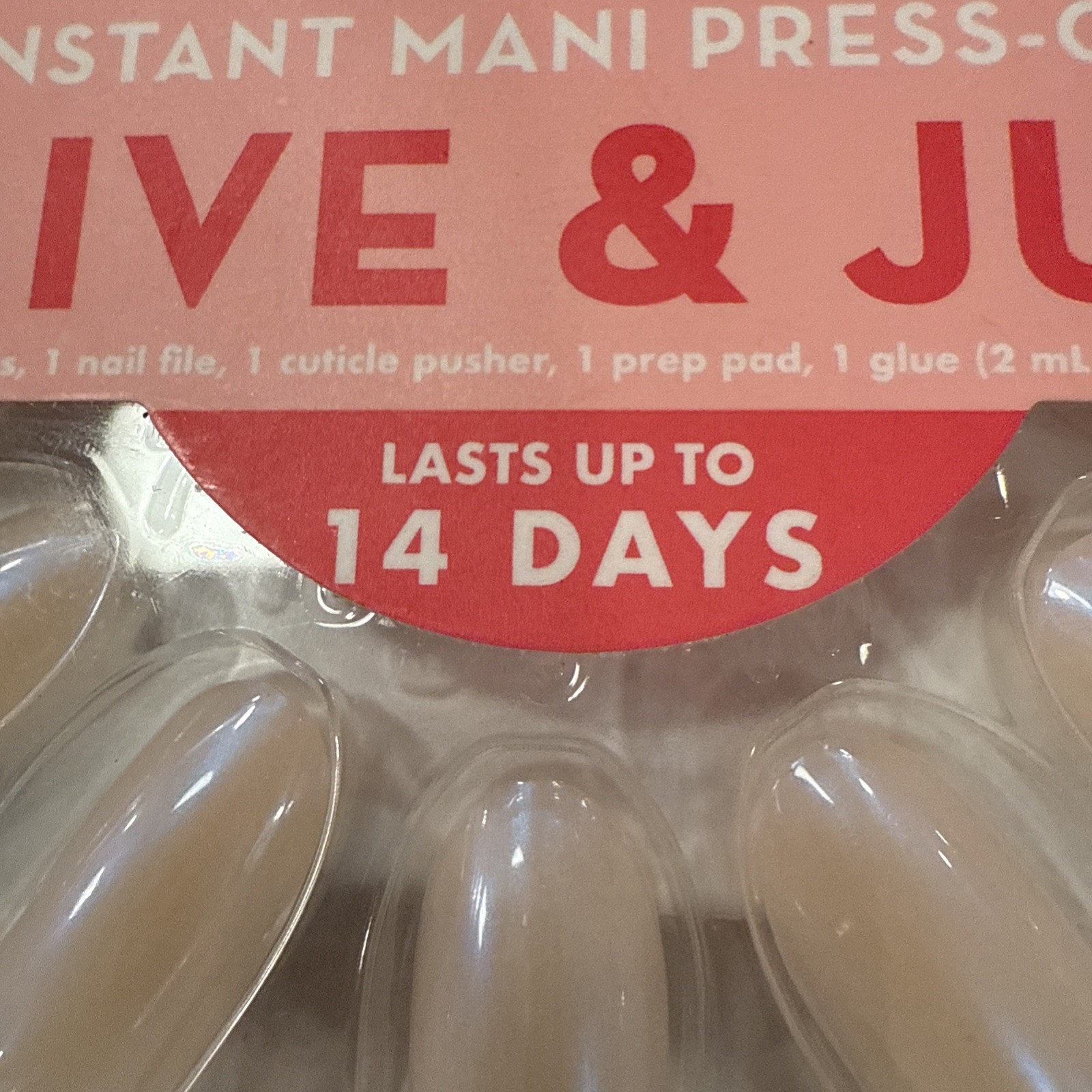 Olive & June Press-On Nails THE INSTANT MANI 42ct Medium Oval Pink Goldfish