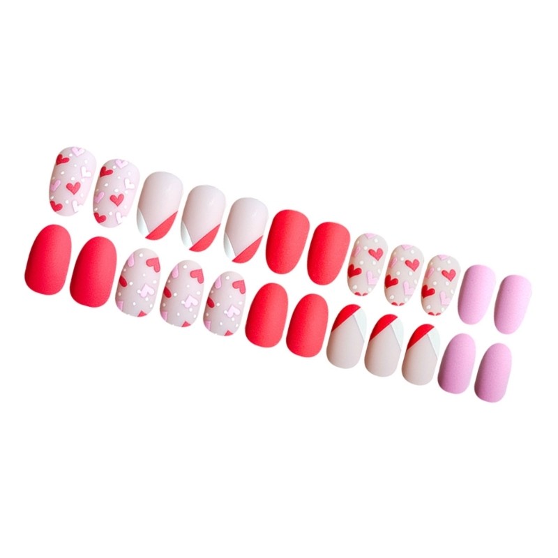 Trendy Short Flase Nail Press On Nail With Heart Designs For Everyday Wear