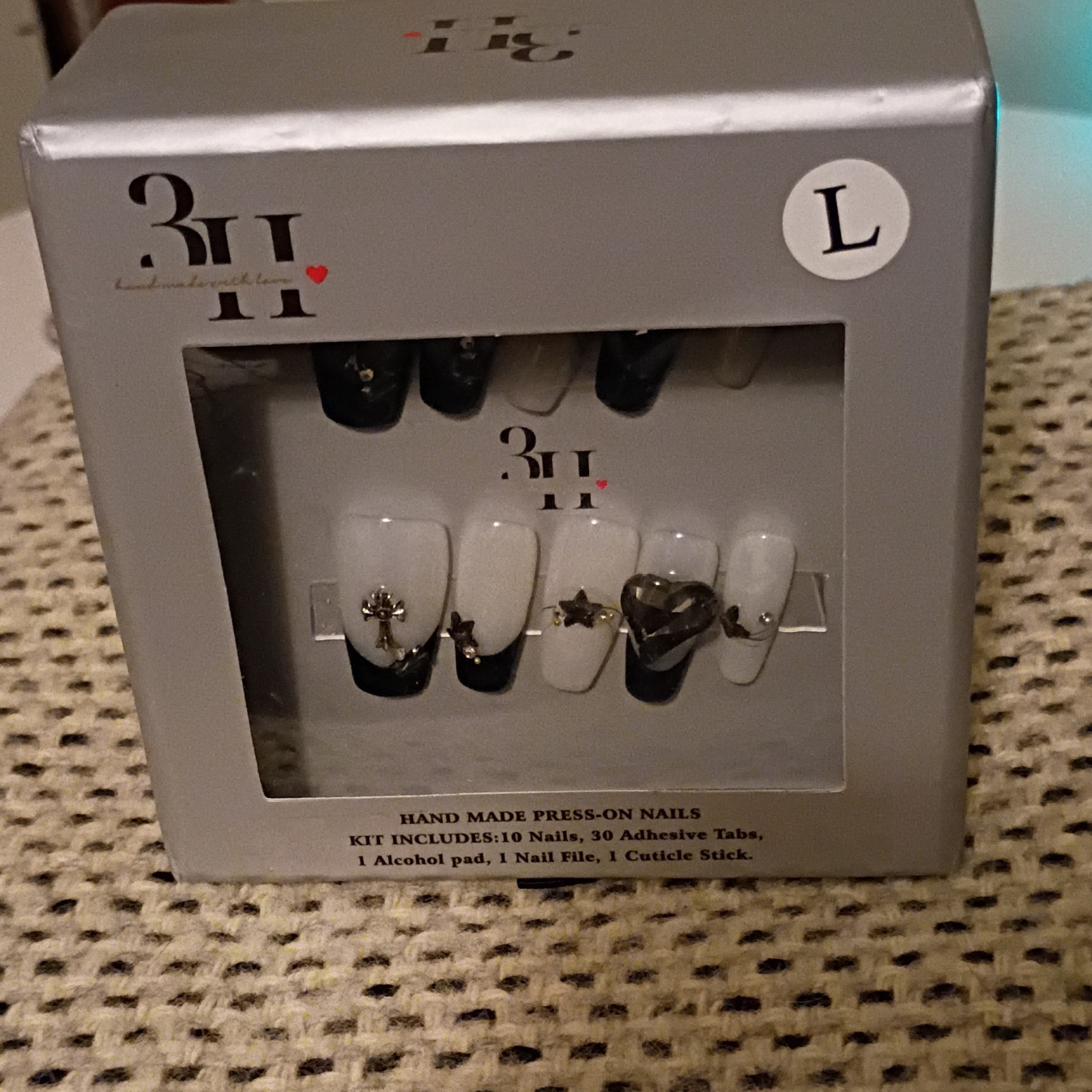 3H Handmade French Press-On Nails Black & White Cross Long Square Size L