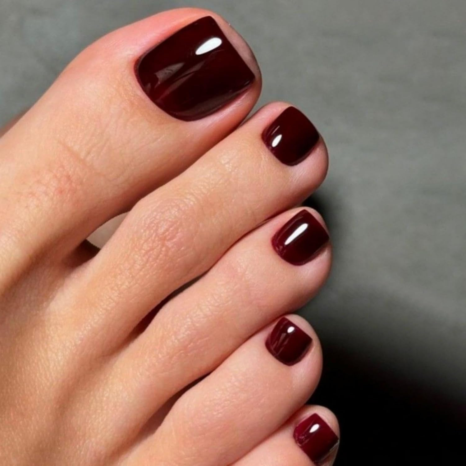 Glossy Dark Red Press-On Toenails – Short Square Full Cover, 24 Pcs