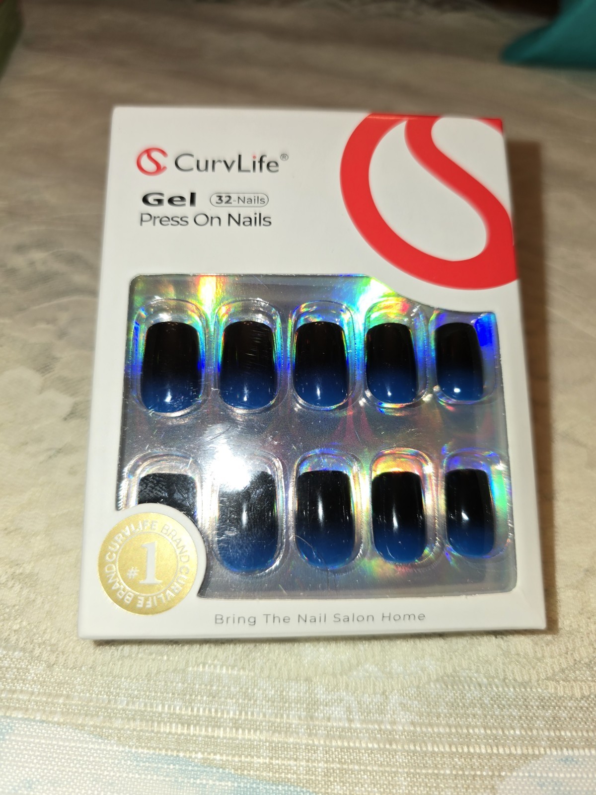 CURVLIFE PRESS ON NAILS – Medium SQUARE – AZURE PLUNGE