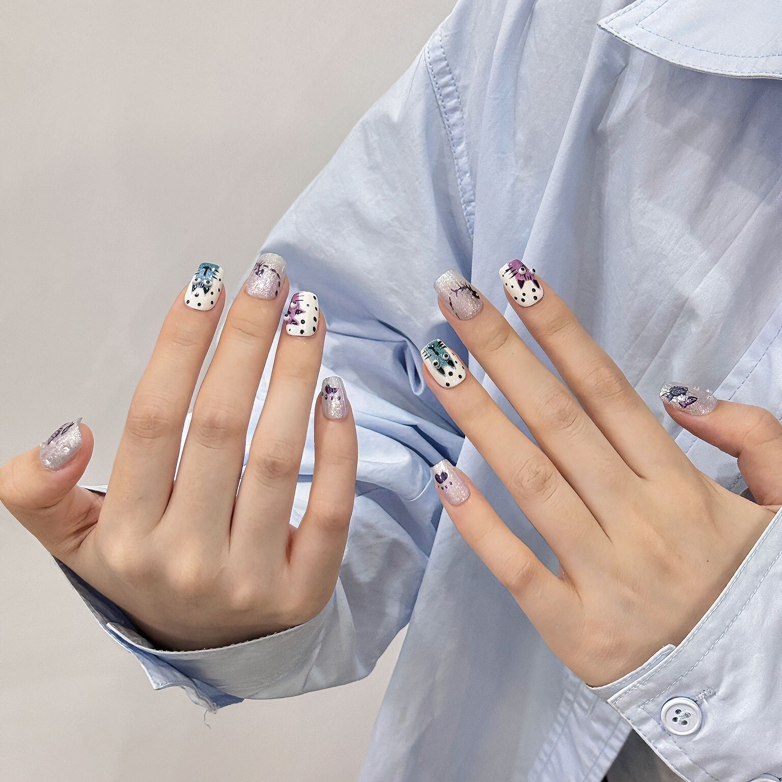 21 Set Lot , Get 21 pairs of 100% handmade press-on nails for just $99.99!