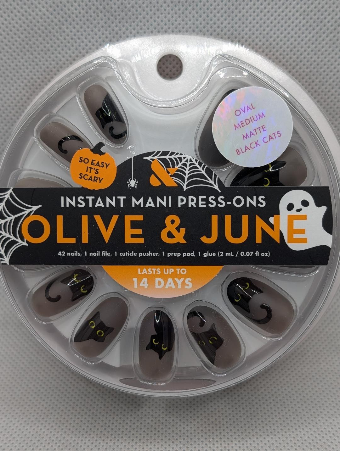 Olive & June Press on Nails ~ Halloween ~ You Choose one
