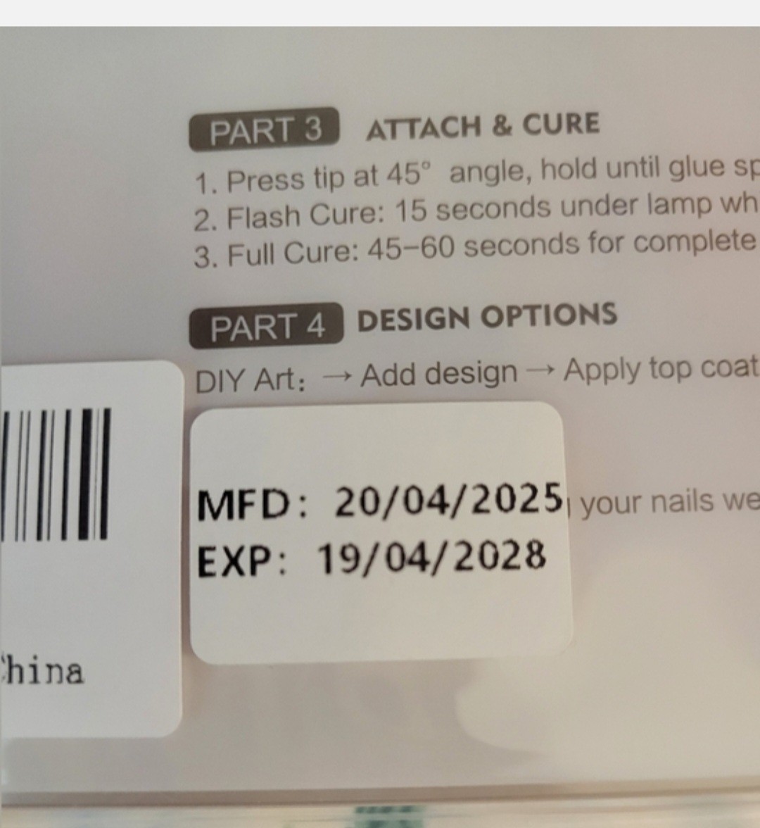 Gelaktik French Tip Quick-Drying Press-on 3 Set & Magnetic Wand Boxed See Detail