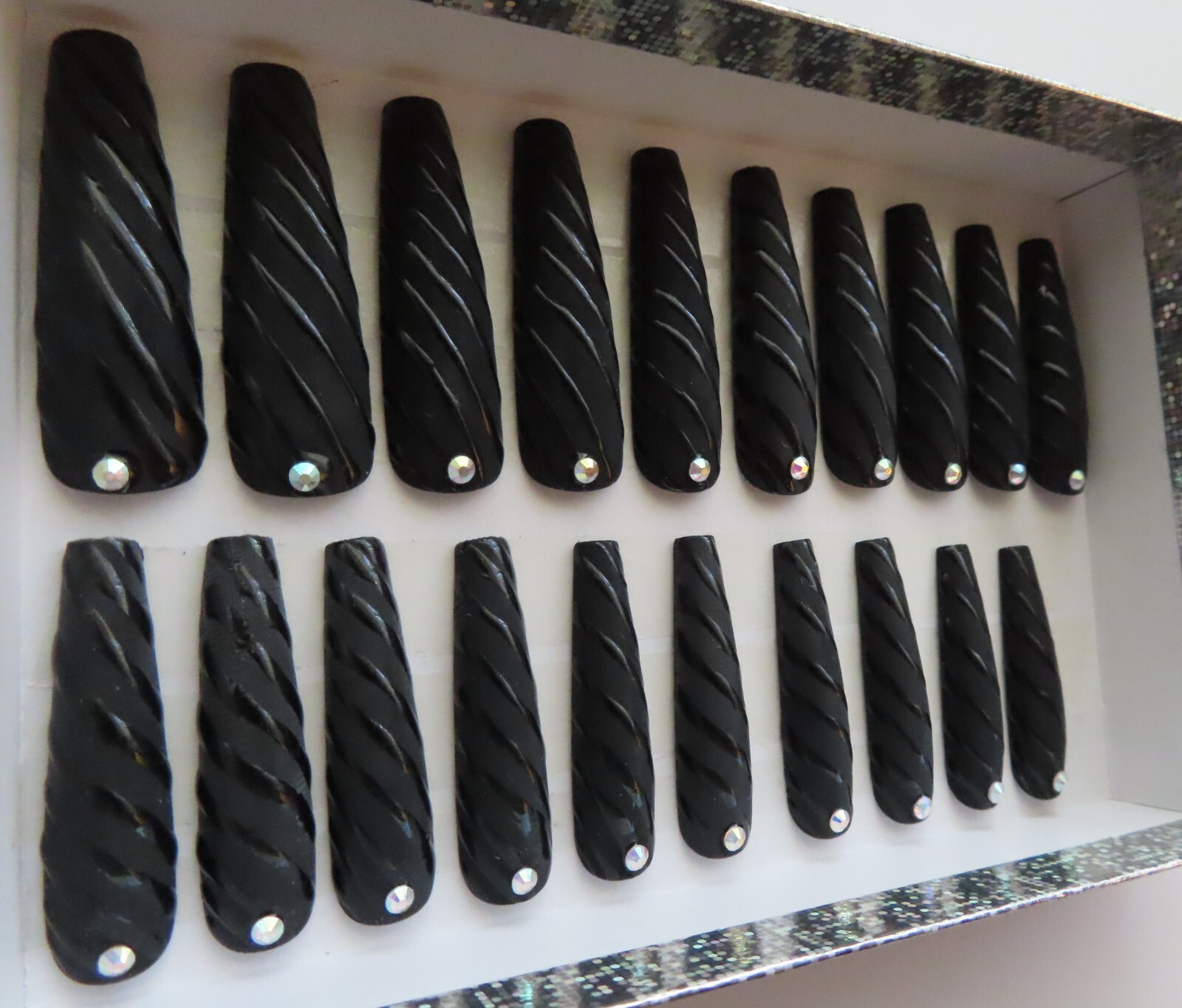 XL Black Matte Glossy Diagonal Stripe Lines Rhinestone Coffin Press On Nail
