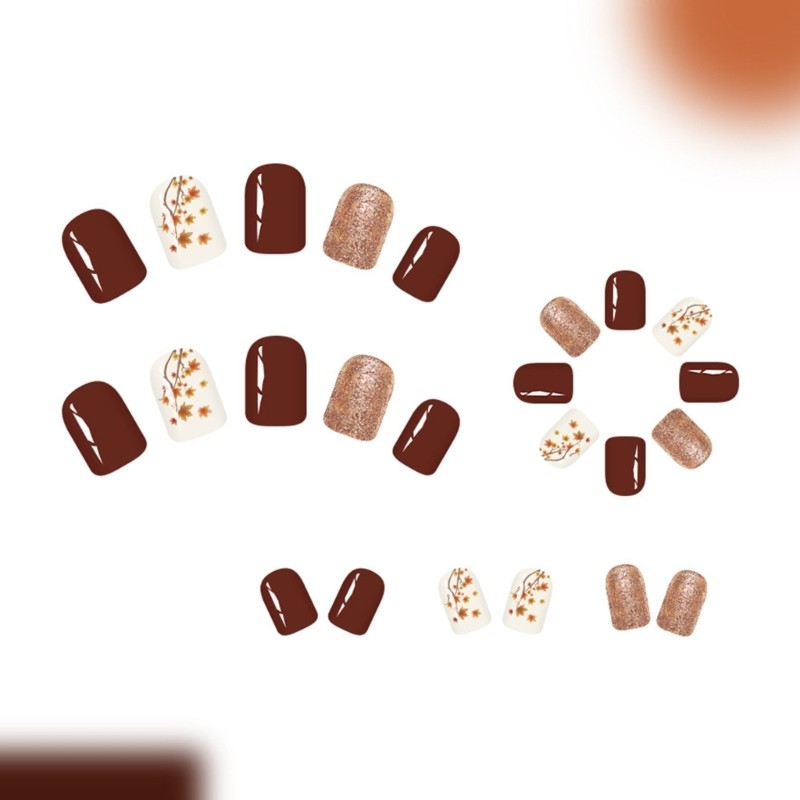 24pcs Short Square False Nail Glittering Maple Leaf Pattern Not Need Tools