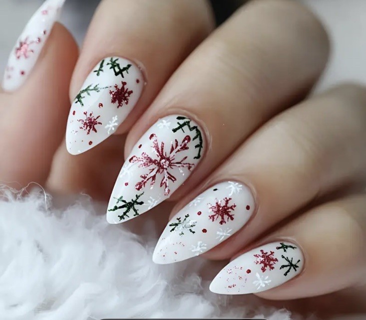 24 Pc Snow White Christmas Snowflake Red Green Medium Stiletto Press On Nails