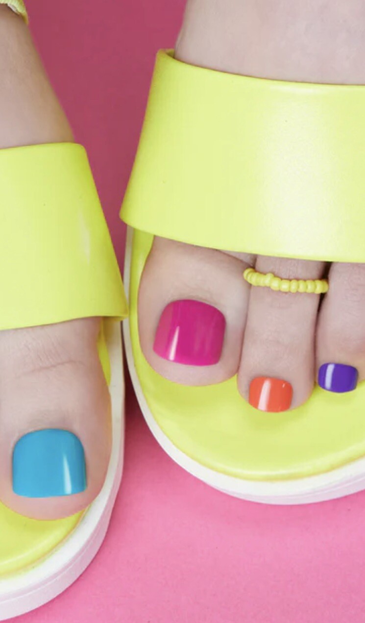 Dashing Diva 2 SETS PEDI Magic Press On Nails DANCING SHOES & CHERRY DISCO