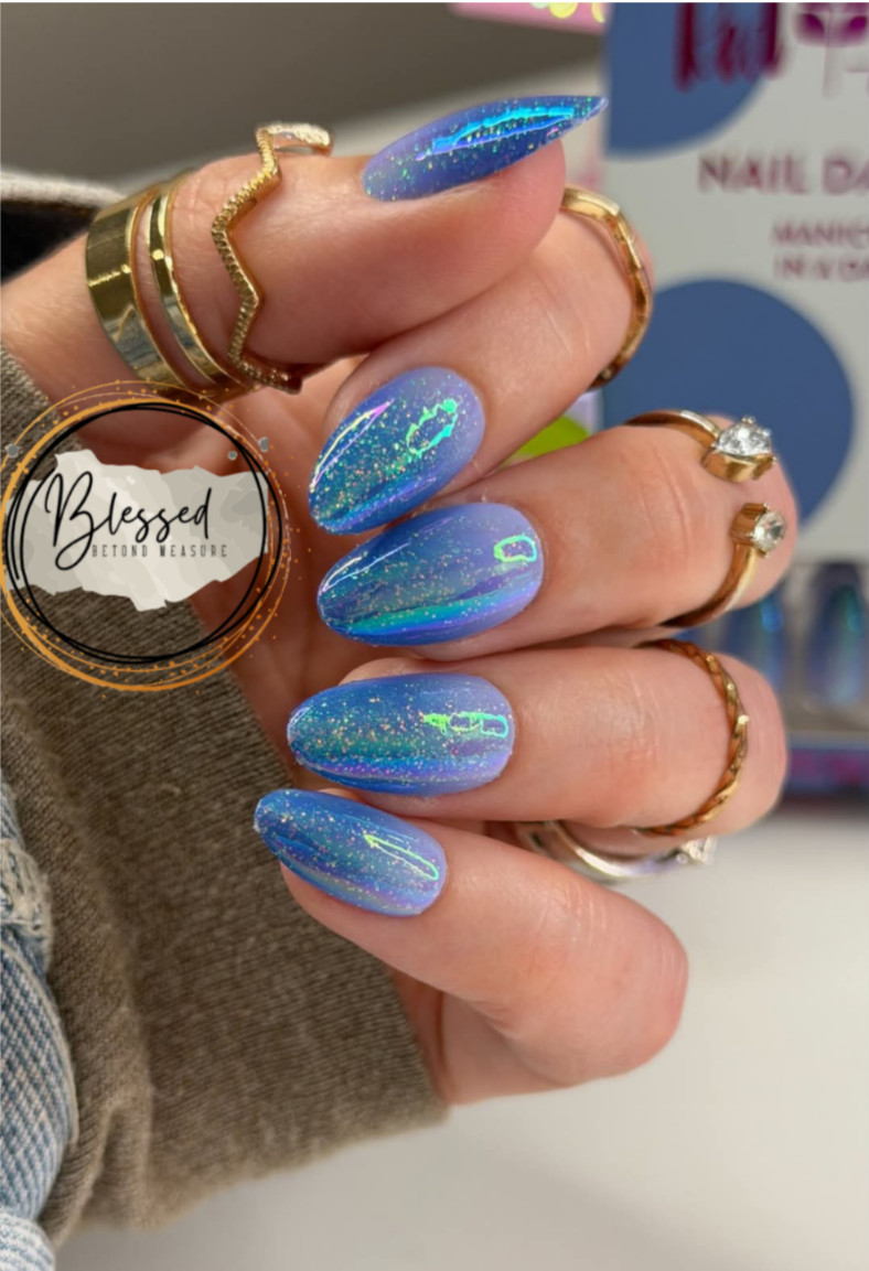 Red Aspen Press On Nails-Berry Into You, Blayce Medium Blue Almond Ombre