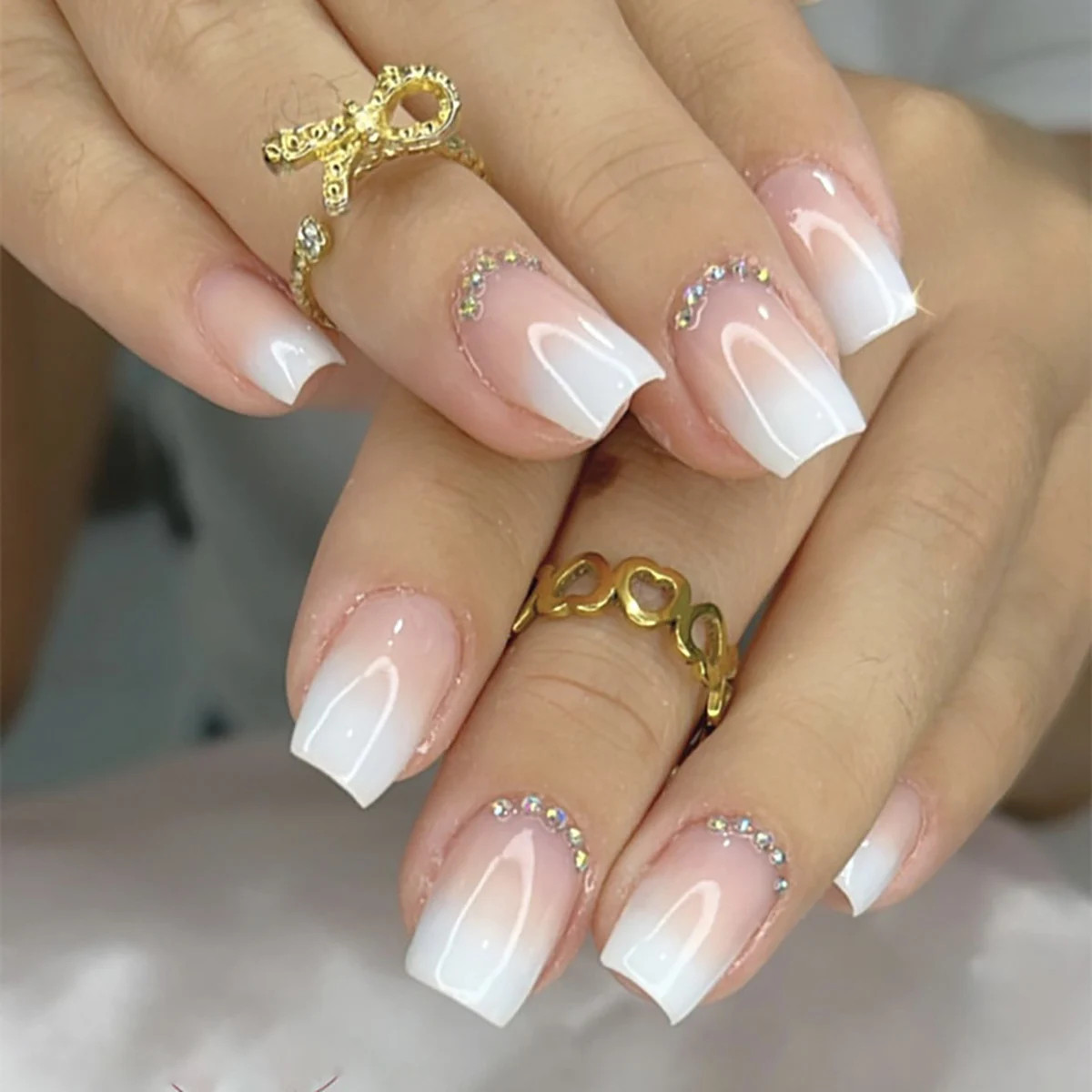 24pcs Long Coffin Gradient Rhinestone Fake Nails with 1 Tape 1 Nail File Set