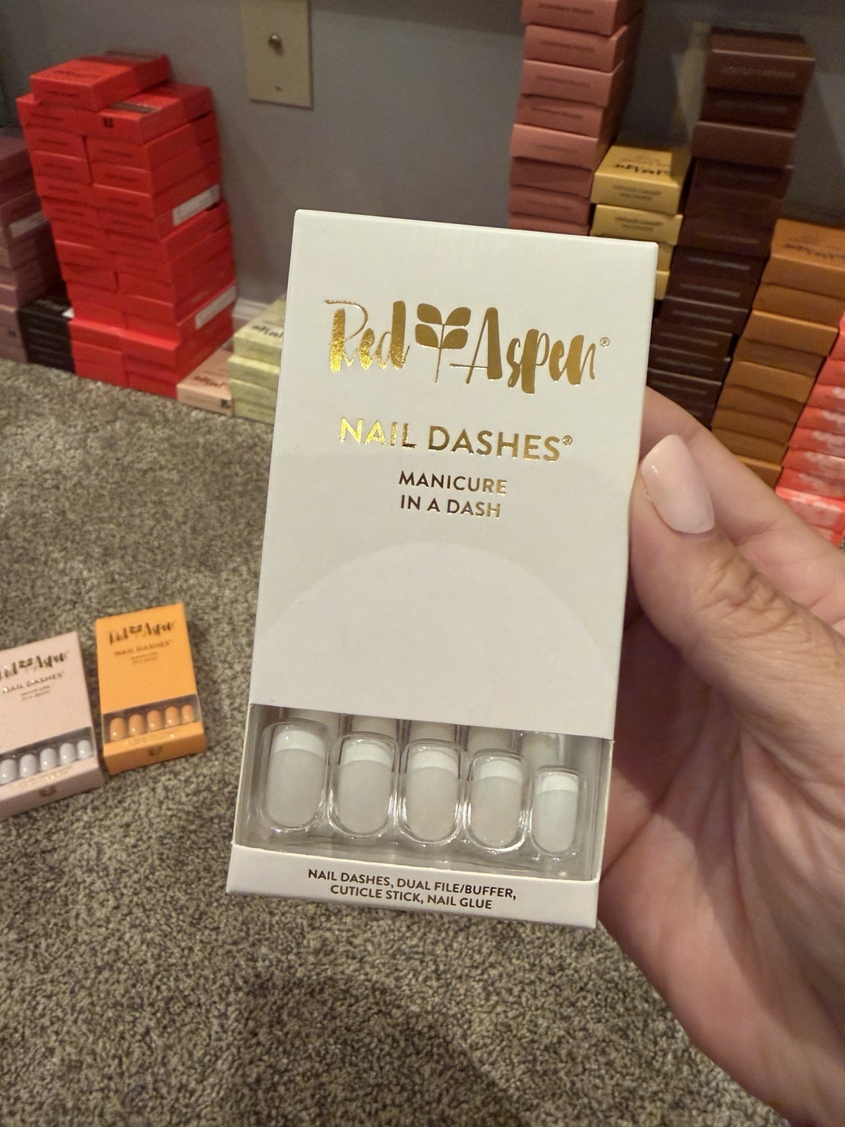 Red Aspen Nail Dashes