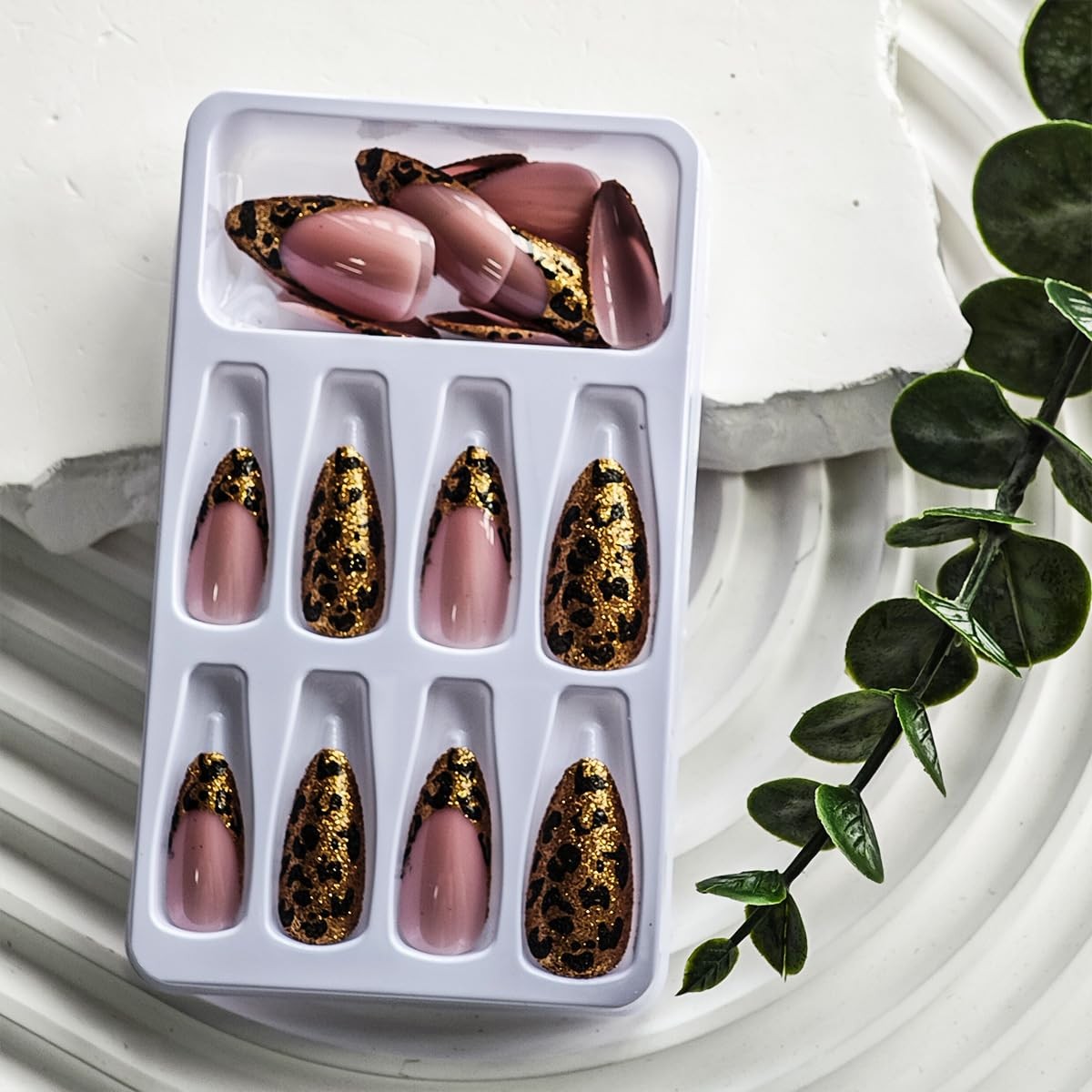 Leopard Press on Nails Gold Glitter Fake Medium Almond Nails, style07