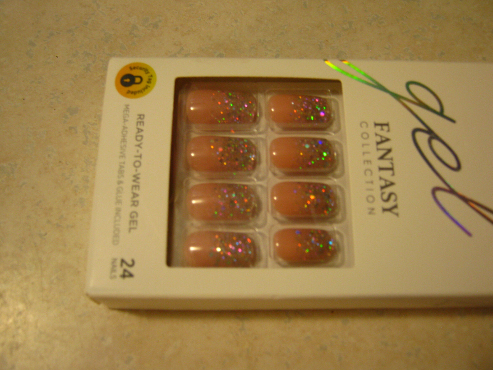 1 KISS Gel Fantasy KGND106S PINK MEDIUM 841317 24 GLUE ON NAILS Glitter Tips