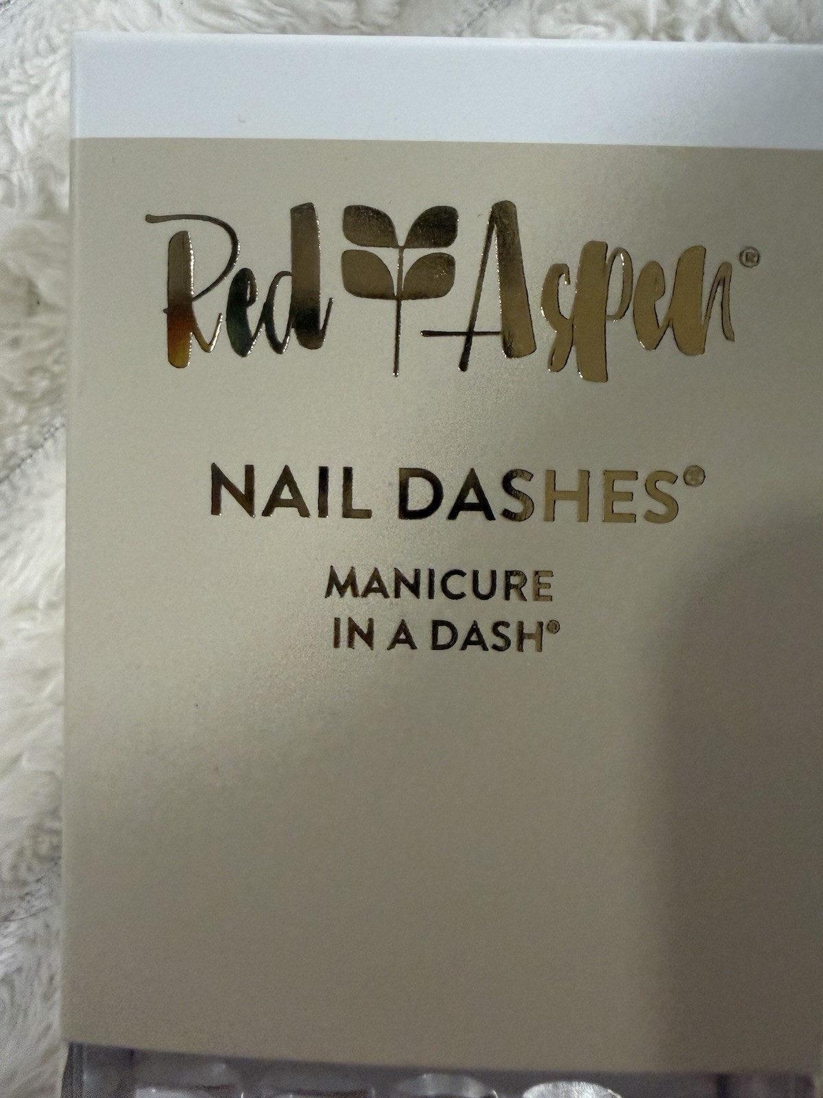 Red Aspen Nail Dashes Press On Nails Nell’s French Tip Manicure Set