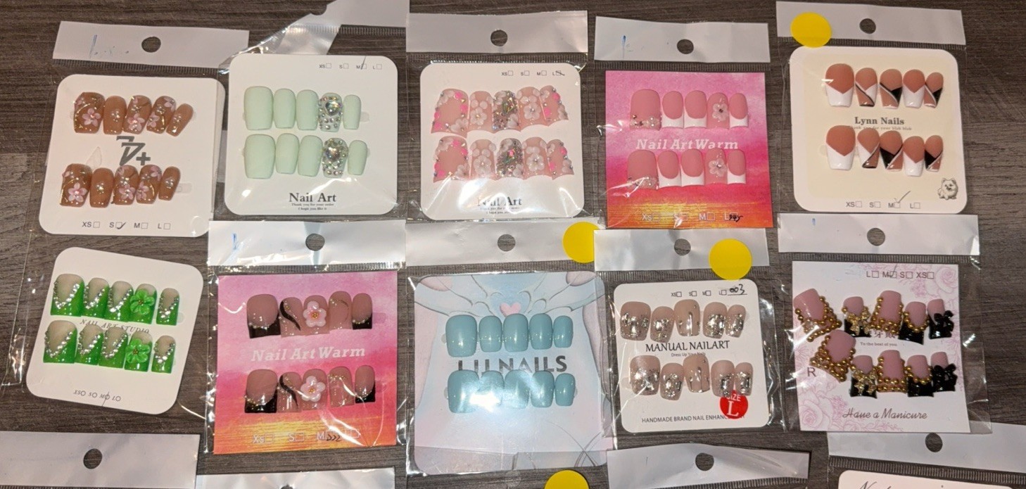 Mixed Lot of 19 Press-On Nails Sets Multicolor