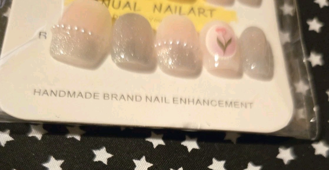French Design “Unbranded” Press On Nails Size S