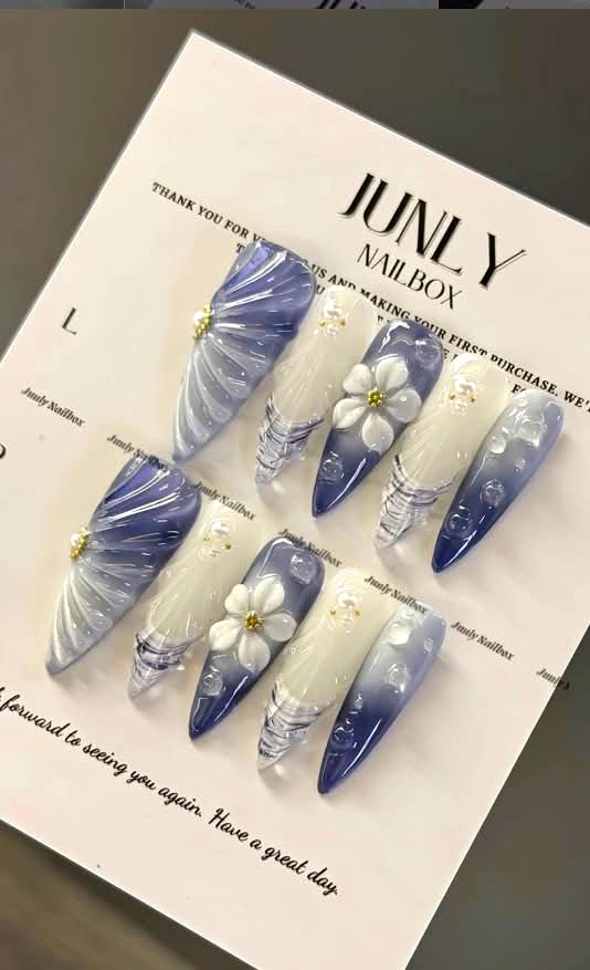 JUNLY Press-On Nails Blue White Floral Stiletto Long 3D Full Cover Pre-Designed