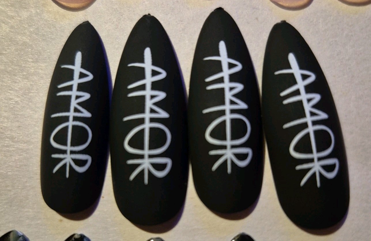 24 Nails Glossy, Matte, Flame, Marble, Amor Long Almond Shaped Black Pink White