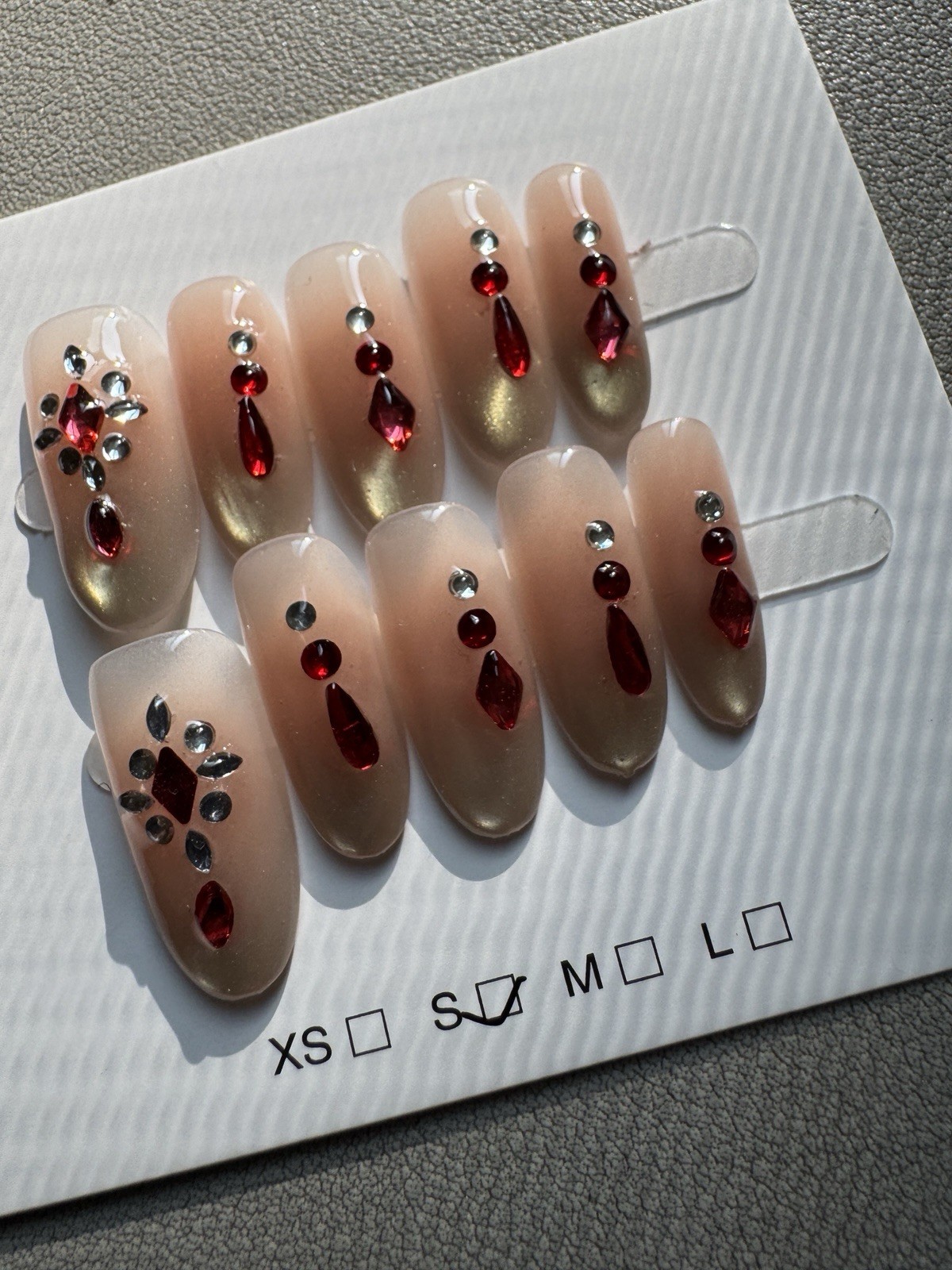 Press-On Nails Short Oval Beige/Gold Ombre Rhinestones Shiny Full Cover