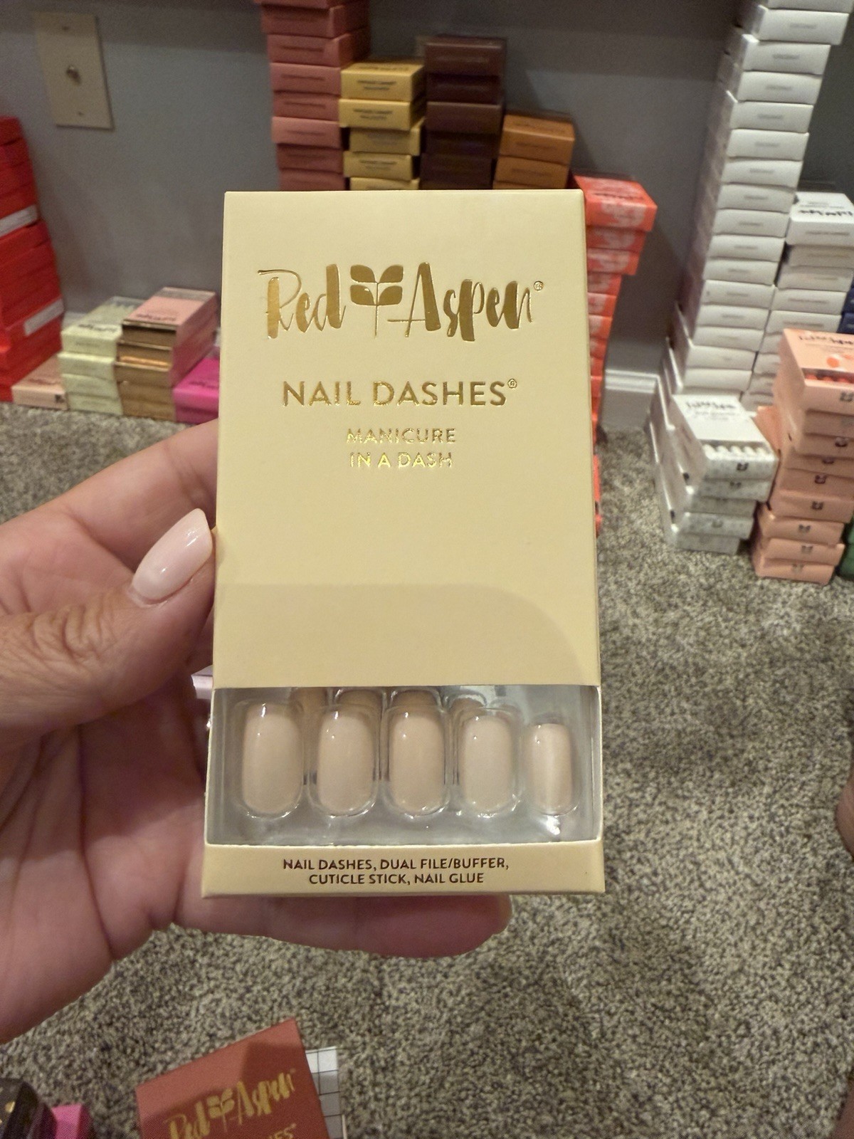 Red Aspen Nail Dashes