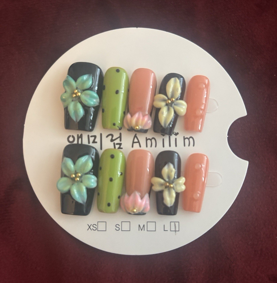 Press-On Nails Set Black/Green/Pink/Peach 3D Flowers Pre-Designed Medium Square