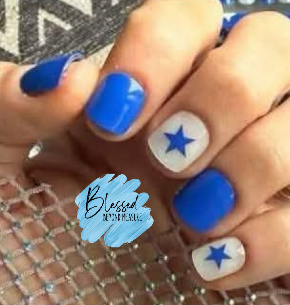 Red Aspen Press On Nails~ All American Besties, Odette (Petite) Blue Star