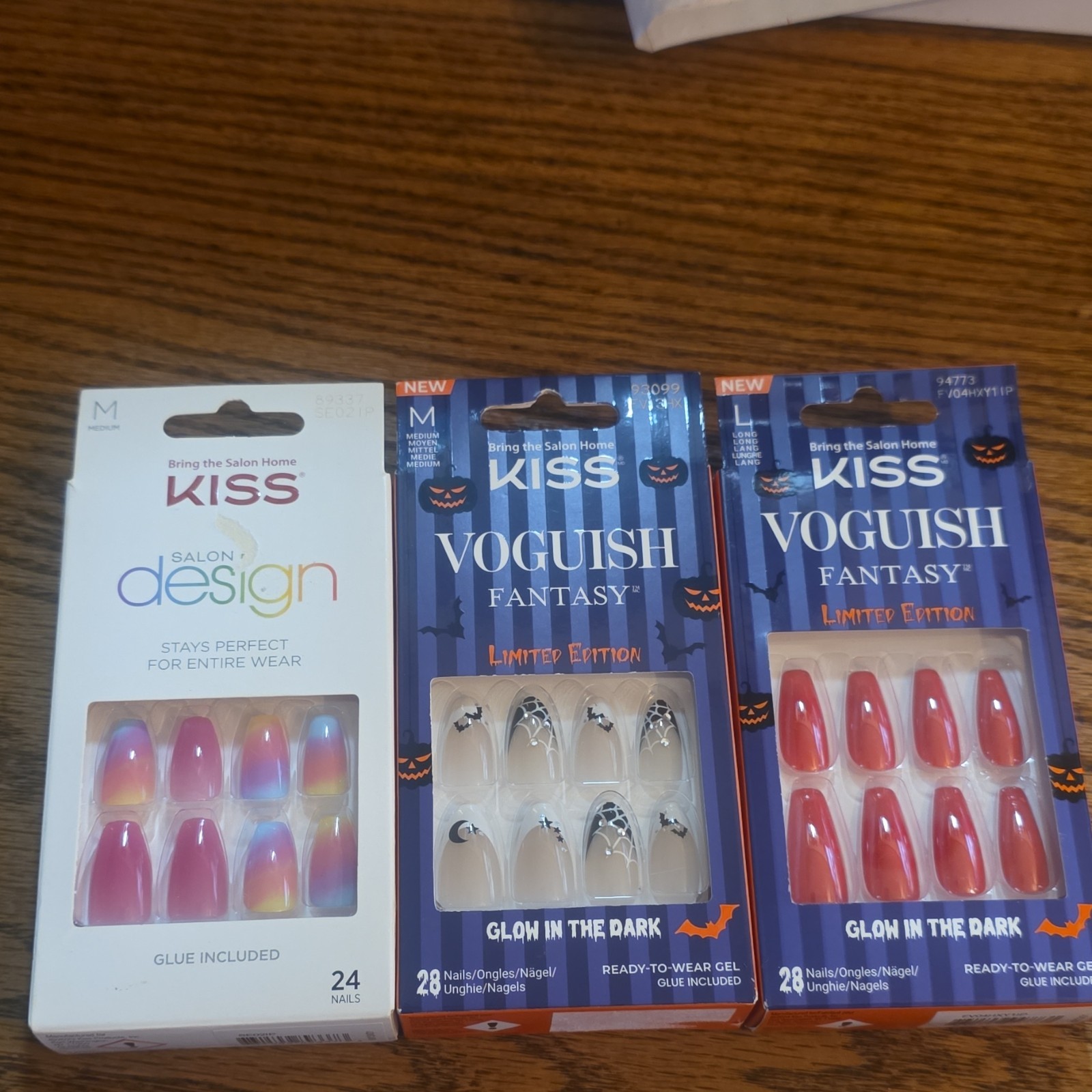 KISS Press-On Nails 3-Pack 2 Glow-in-the-Dark lot 4