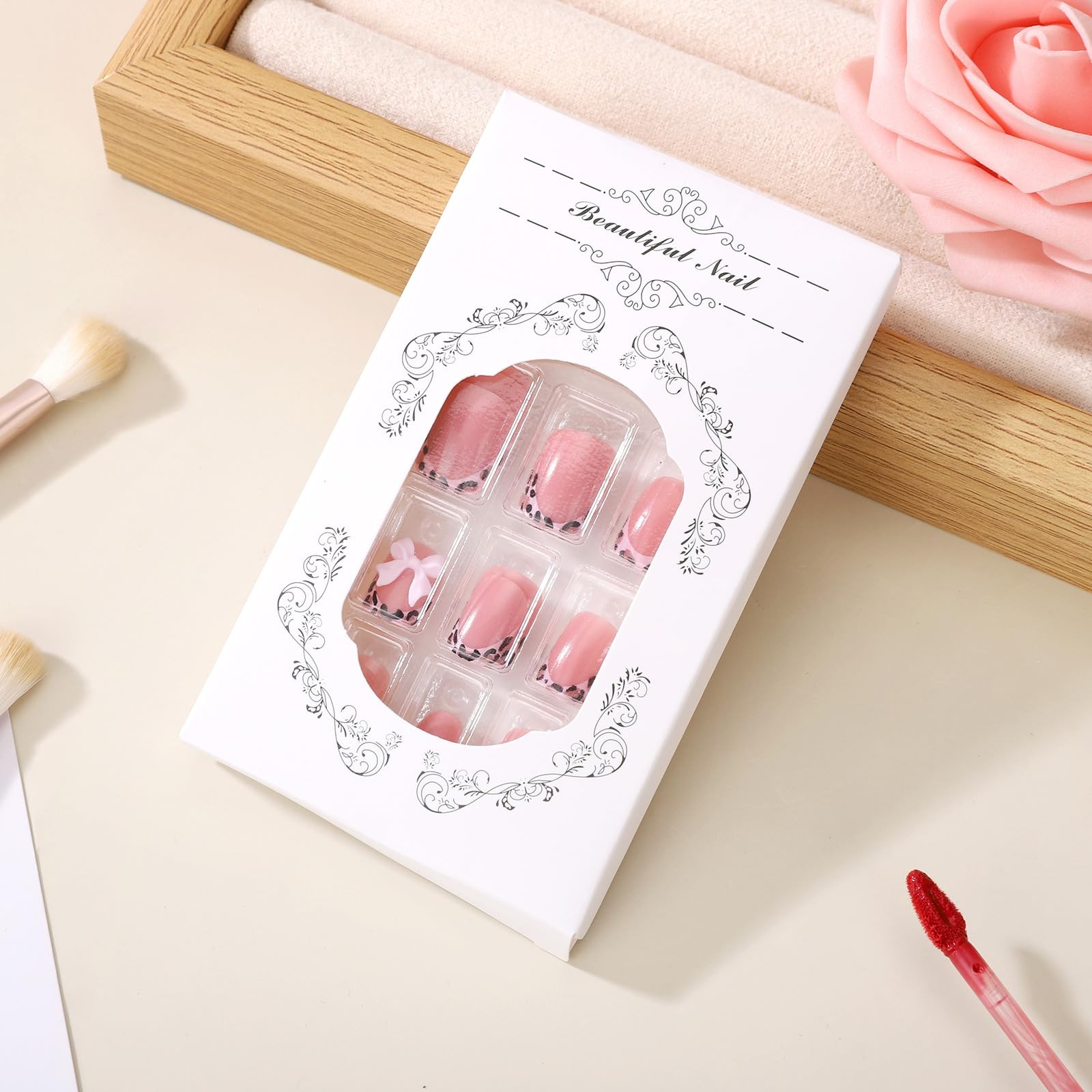24Pcs Pink French Tip Press On Nails – Short Square Glossy Nude Fake Nails, F…