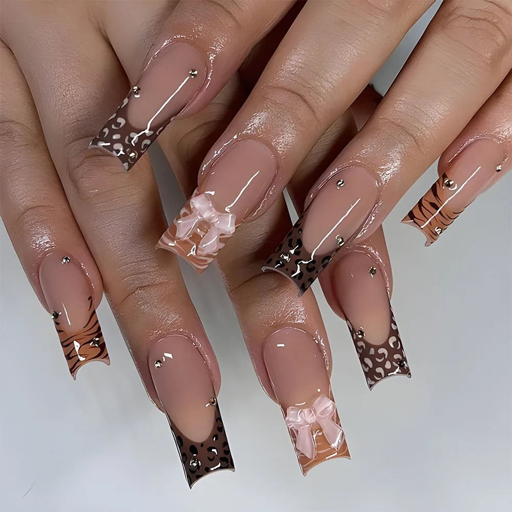 24pcs Halloween Gothic 3D Spider Skull Coffin Press On Nails