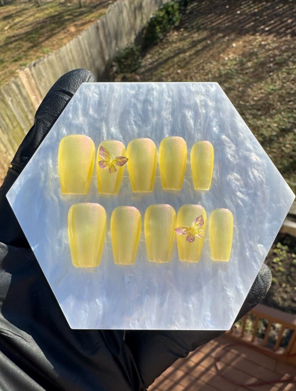 press on nails