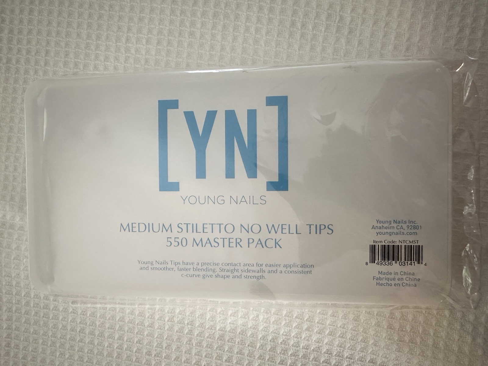 Young Nails Medium Stiletto No Well Tips 550 Master Pack – New In Box
