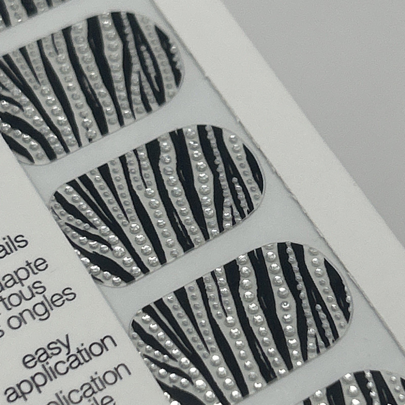 NEW Fing’rs Nail Makeup Art Stickers Black & White Zebra Stripe W/ Bling #32789