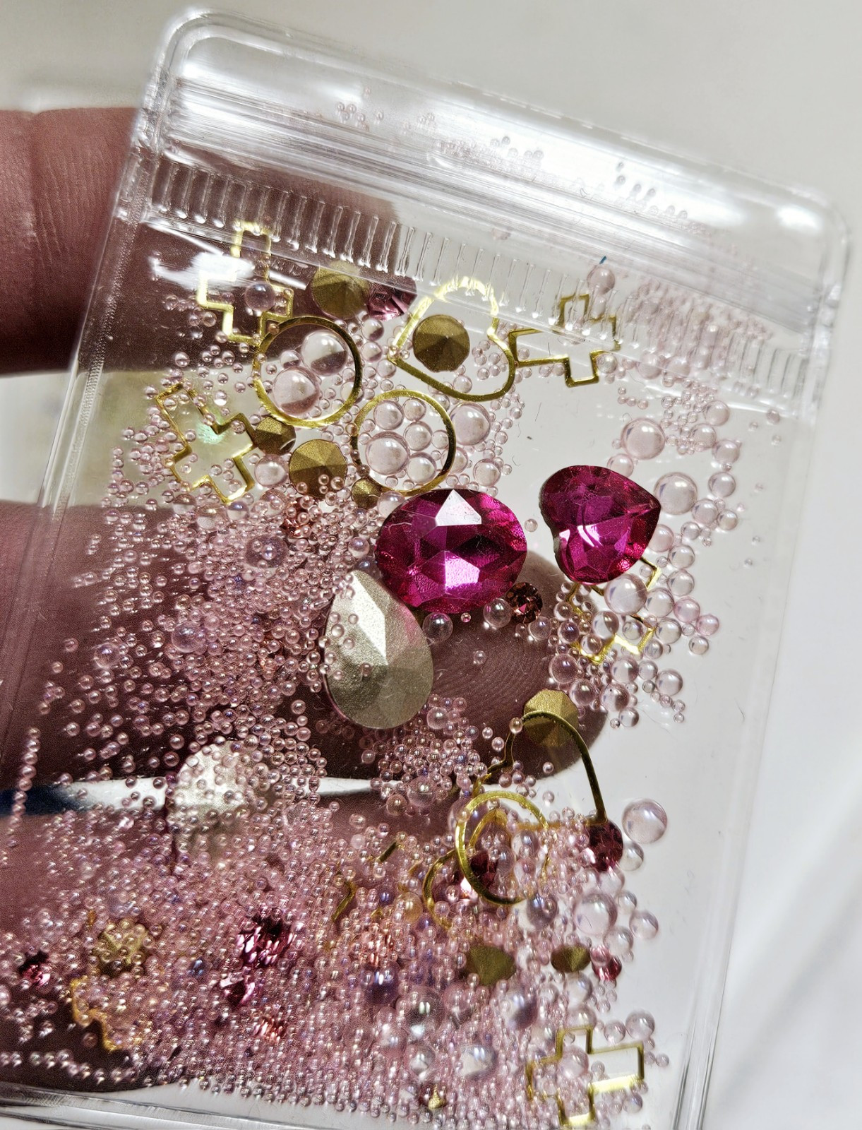 NWT NAIL ART DESIGN GEMS, BEADS & FINDINGS MIXTURE: DEEP PINK CRYSTAL!