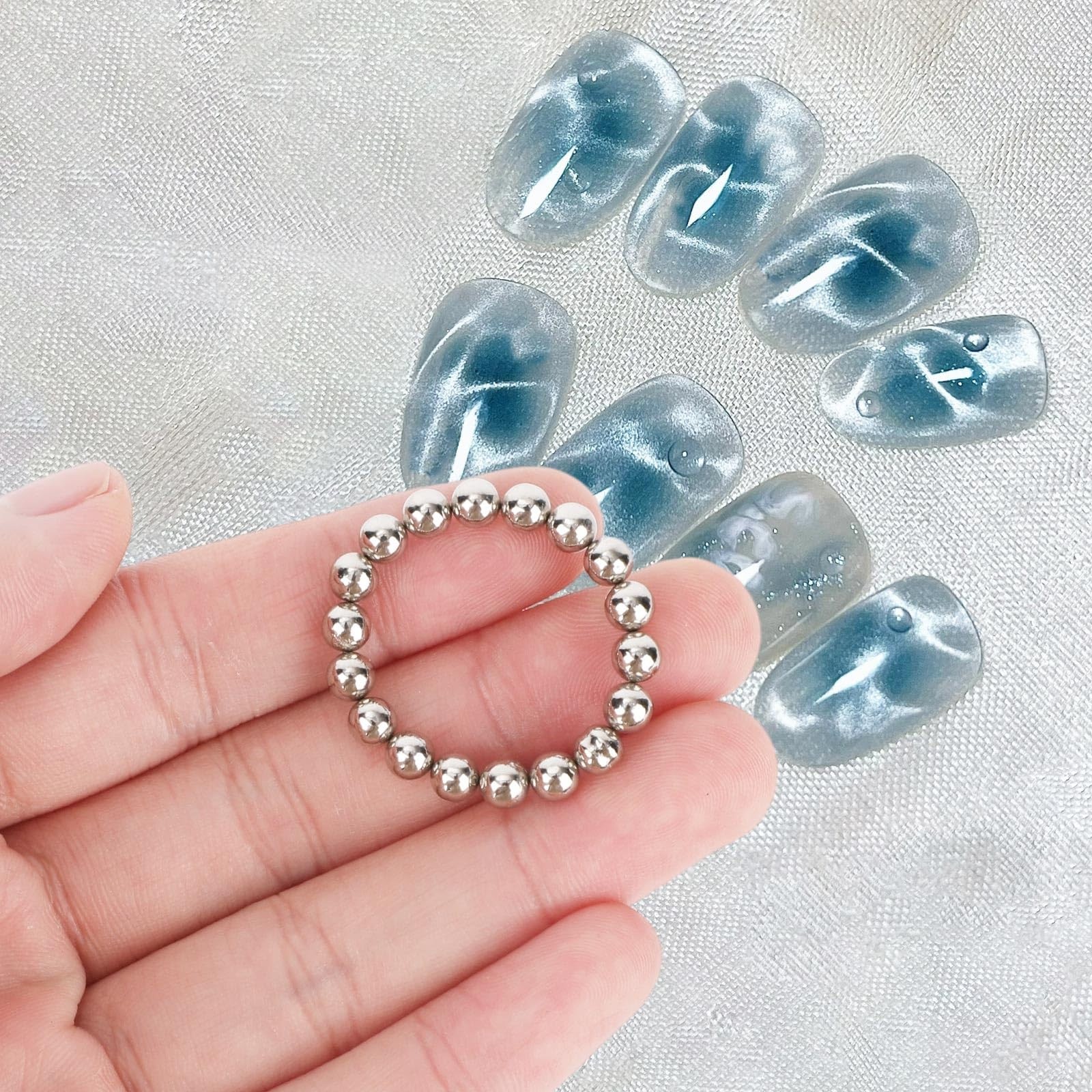 40 Pcs Cat Eye Nail Magnet Balls, Round Magnetic Beads Nails Strong Magnetic …