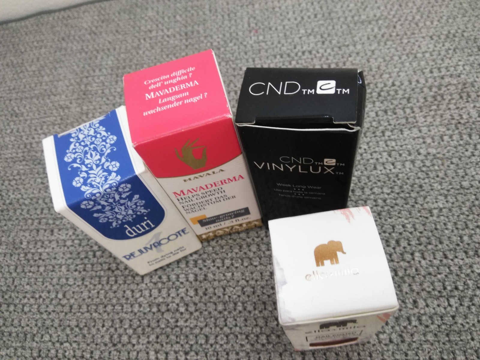 MAVALA SWITZERLAND MAVADERMA, CND VINYLUX TOP COAT, DURI REJUVACOTE (BUNDLE READ