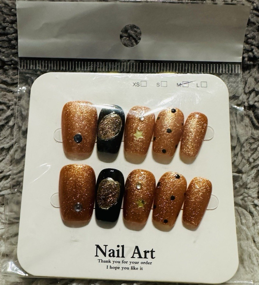 Medium Almond Press-On Nails Set, Glitter, Gold Black Green Silver Mint, Pre-De…
