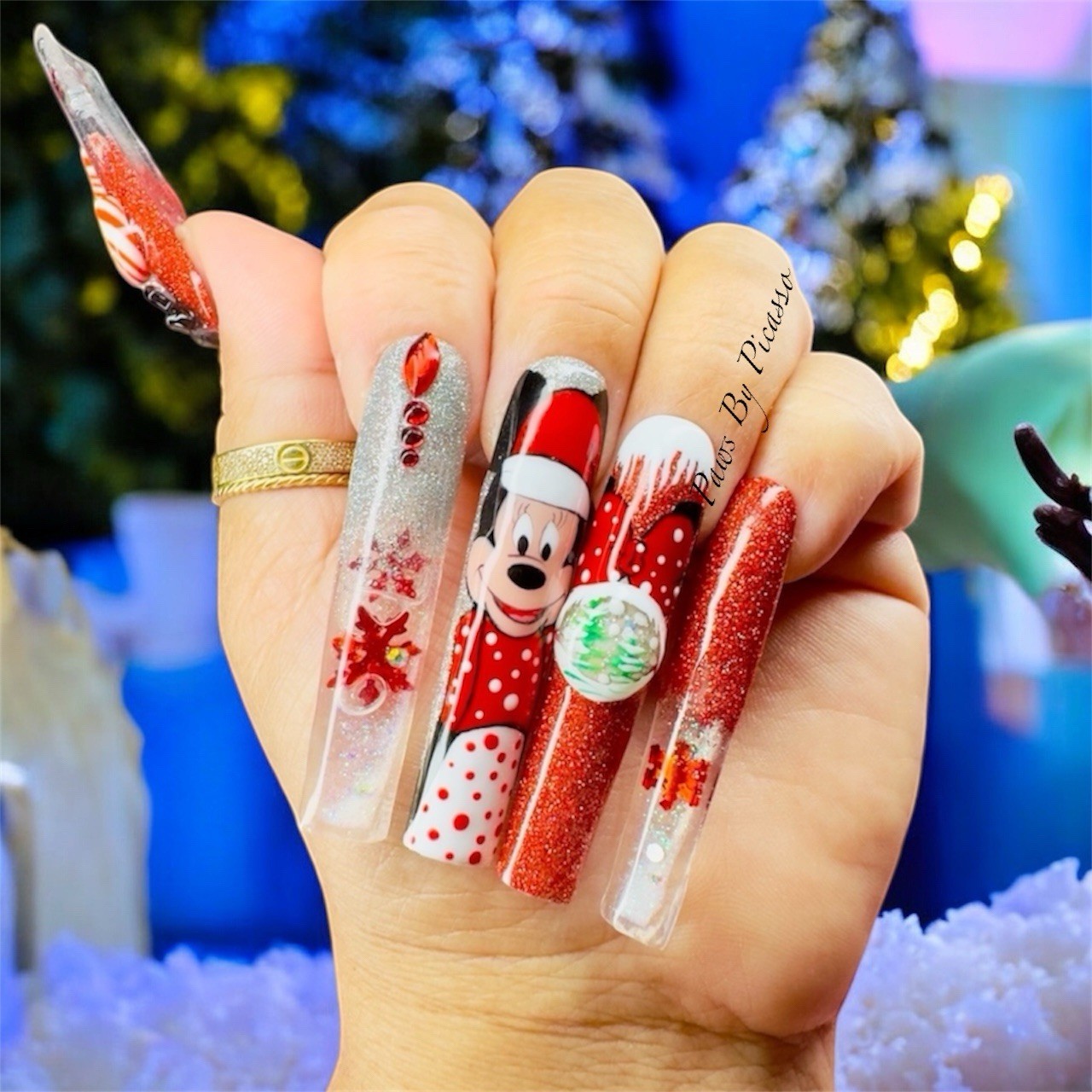 Christmas Disney Aquarium Nails Minnie Mouse