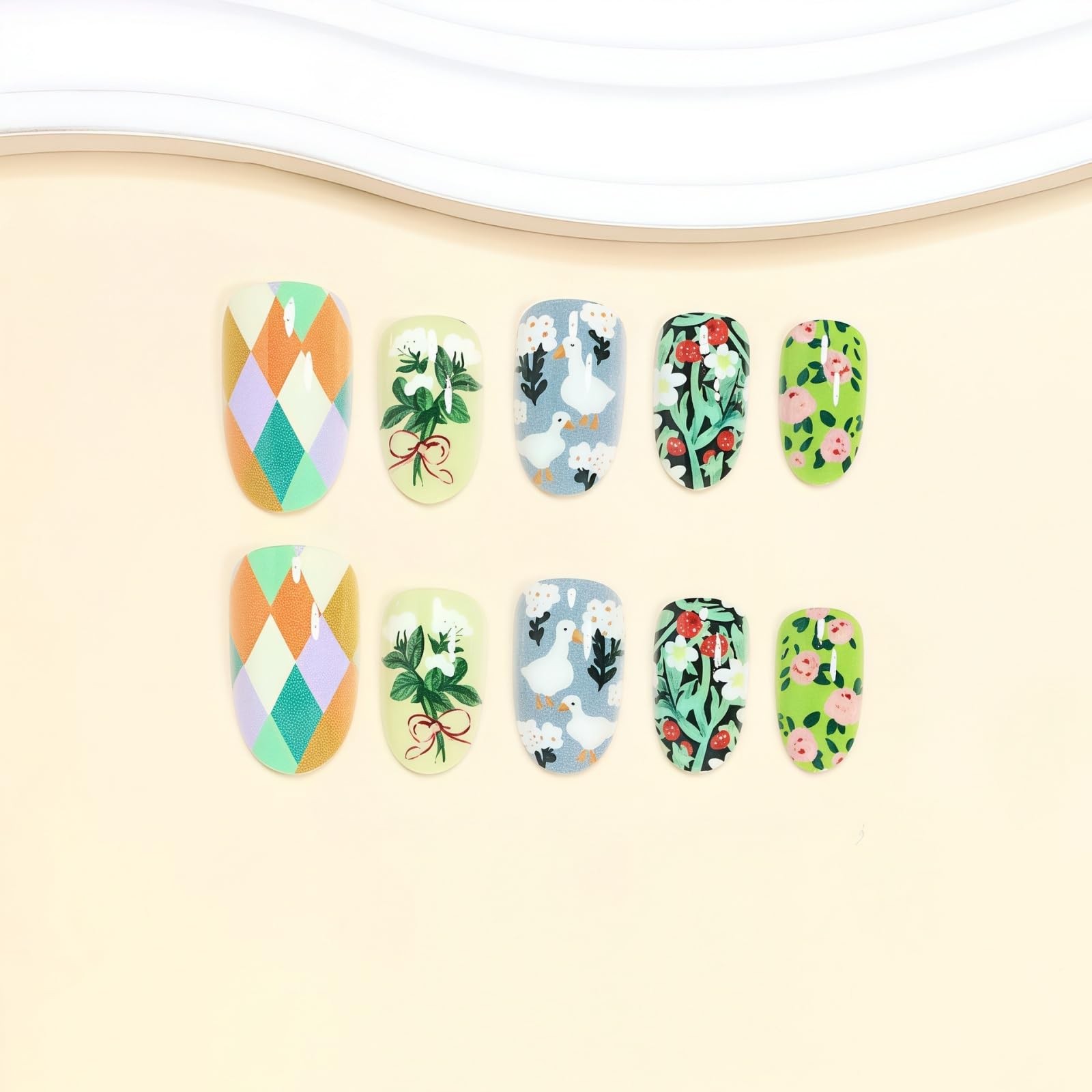 NBNTGH 24Pcs Oval Flower Press on Nails Style01