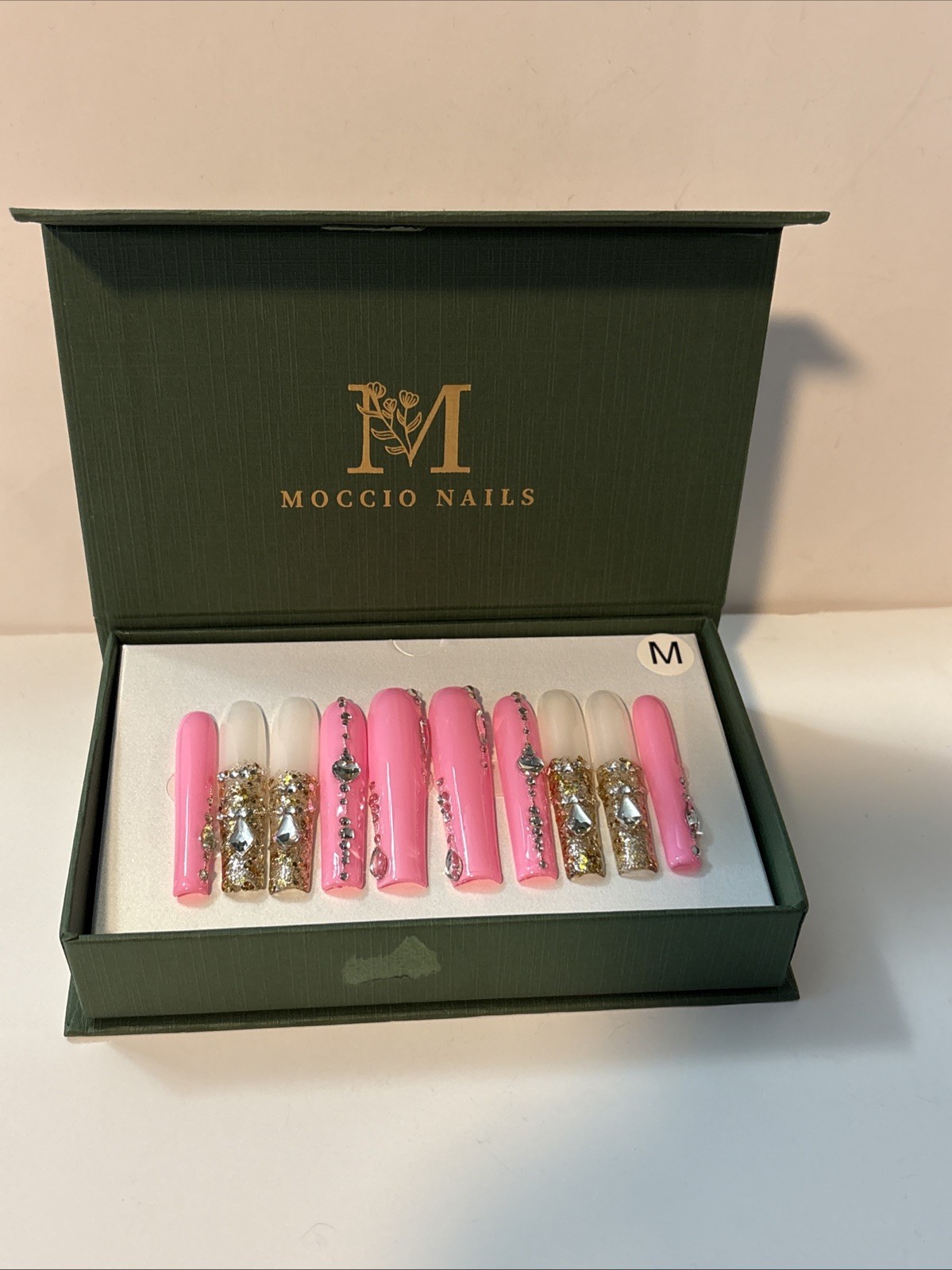 MOCCIO NAILS Press-On Nails Long Coffin Pink White Silver Gold Rhinestone Style